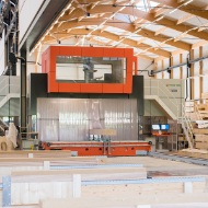 Immense machine CNC dans la halle de la Bischofszellerstrasse
