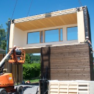 Stellen und Montage des Modulbaus in Luxemburg