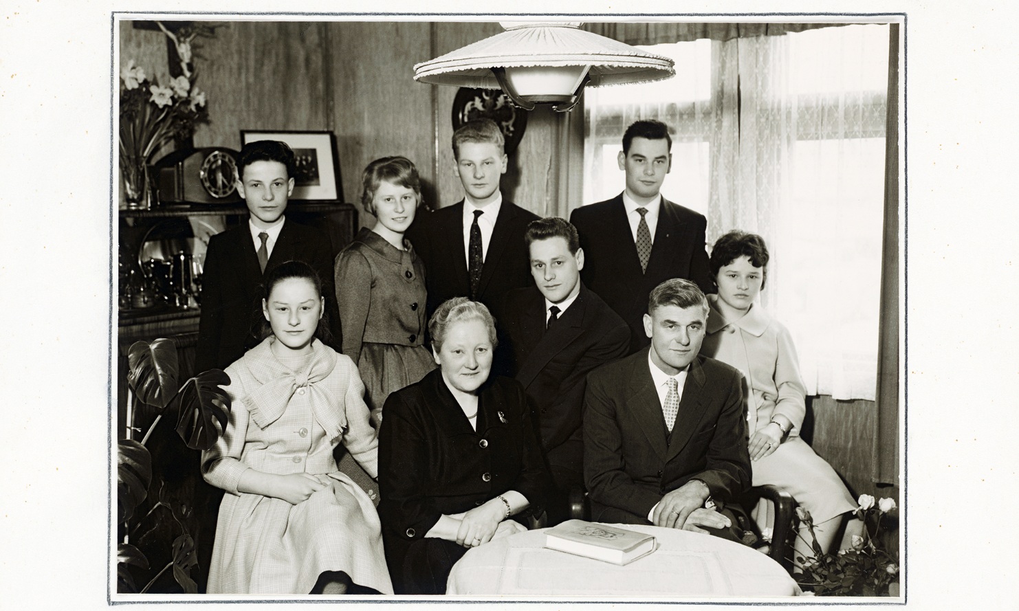Photo of Leonhard and Marta Lehmann with their seven children