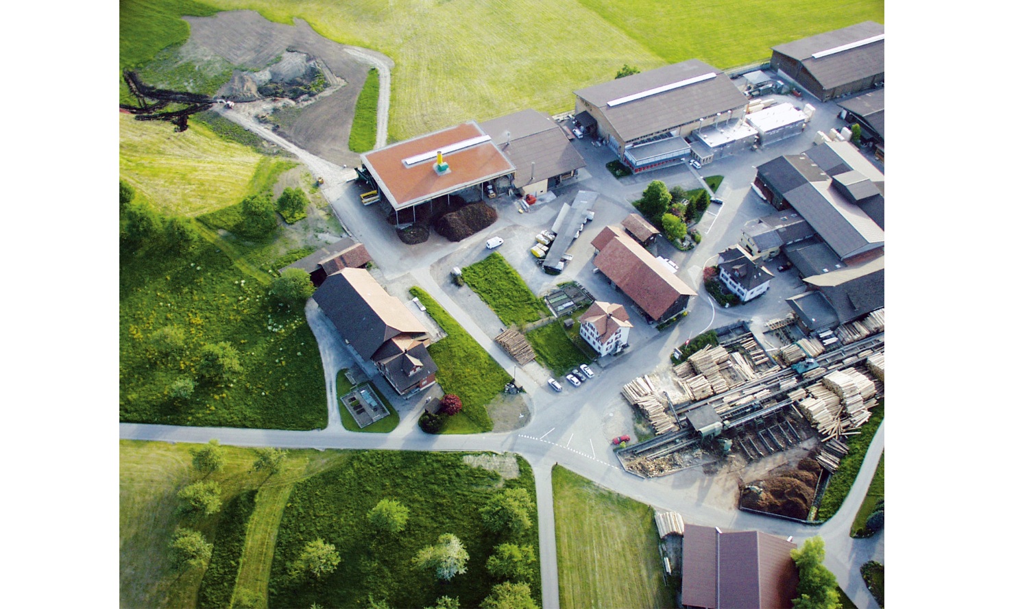 Luftaufnahme vom Erlenhof im Jahr 1999