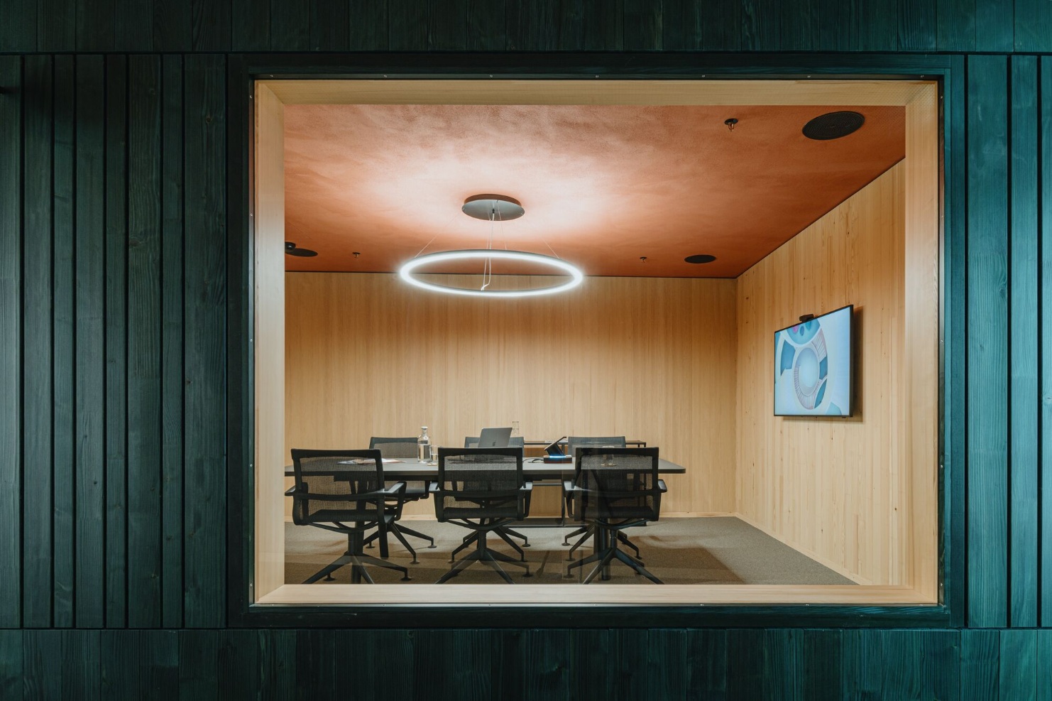 Meeting room in the new office building at Erlenhof