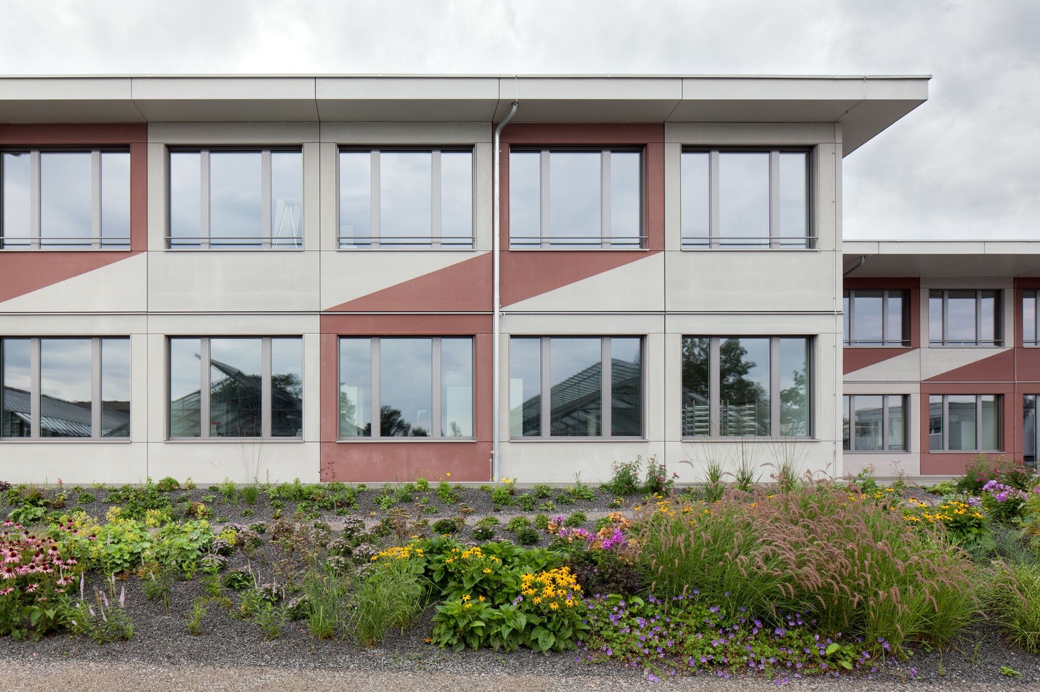 Façade à motifs du centre de compétences Strickhof <br/><br/>