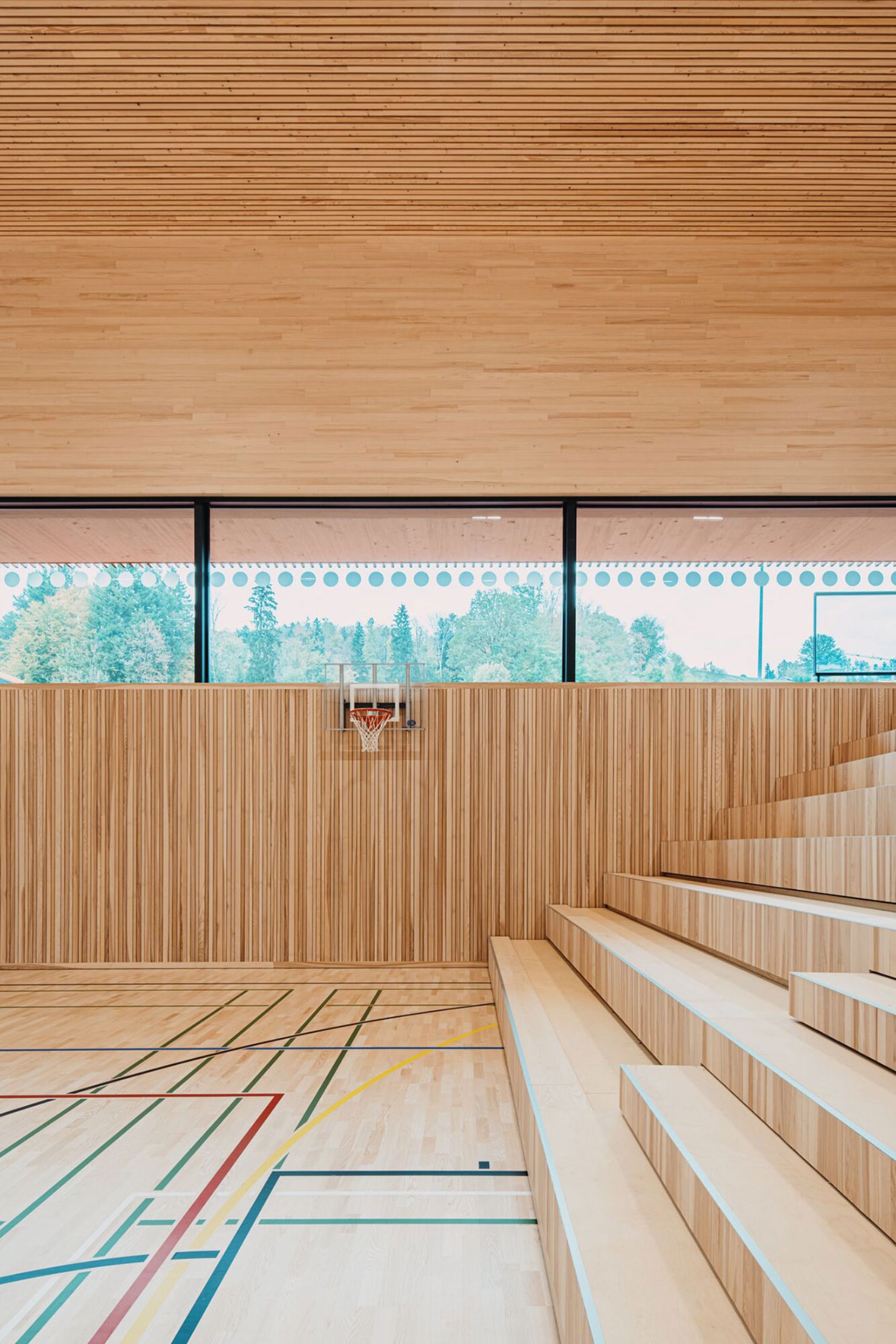 Interior view of the Rietwis three-court sports hall.