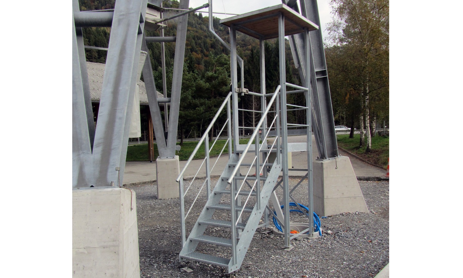 Steel operator platform