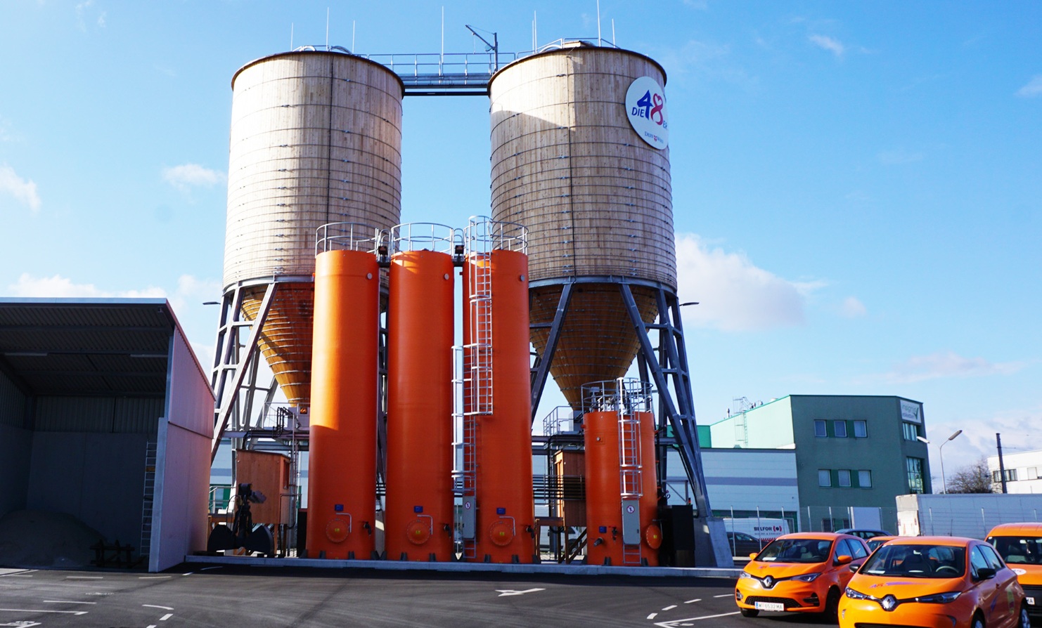 Installation de service hivernal avec silos à bois et technique de saumure à Blumenthal Vienne