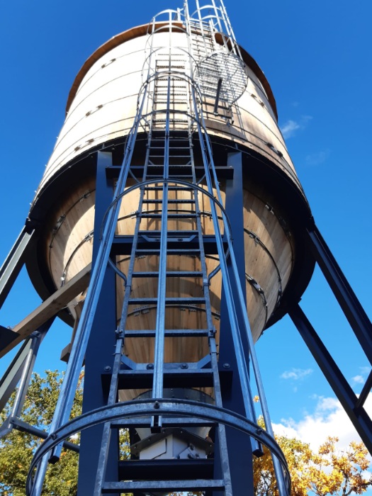 Access ladder with hot-dip galvanised steel of the timber silo in Rüti ZH