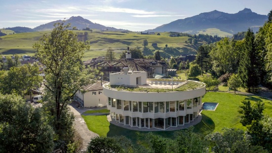 Das Badehaus aus der Vogelperspektive