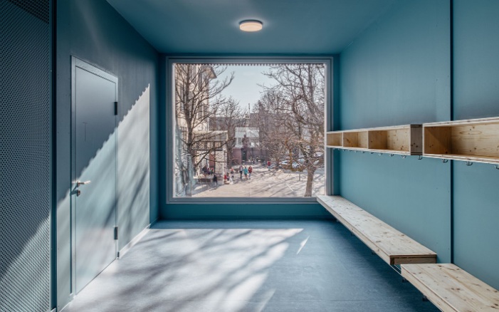 Garderobe im Schulmodulbau Modular W in Winterthur