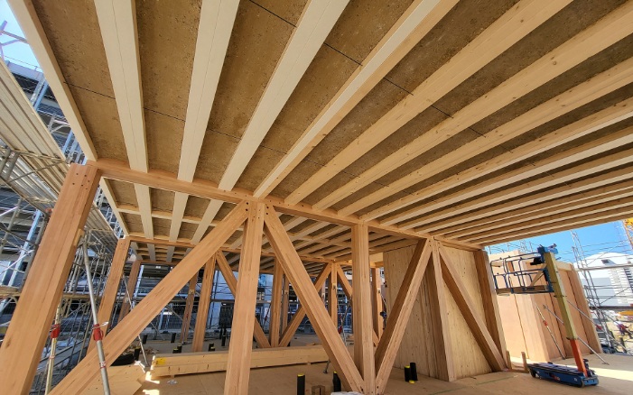 Construire durablement avec de l'argile et du bois