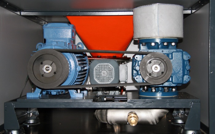 Internal view of a return conveyor with the compressor