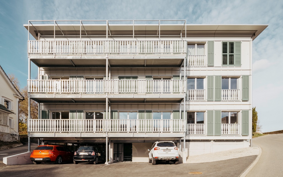 The modular timber construction in the centre of Herisau with nine microapartments