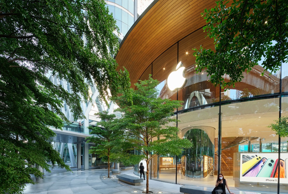 Exterior view Apple Store Bangkok