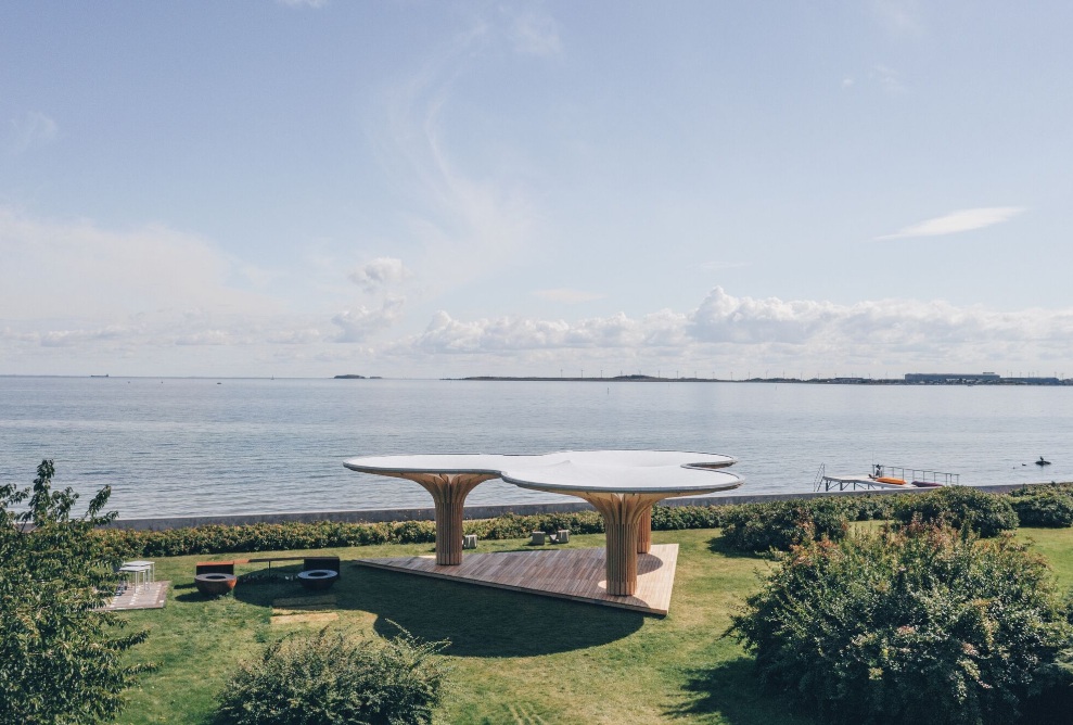 Der Holzpavillon im Garten der Schweizer Botschaft in Kopenhagen