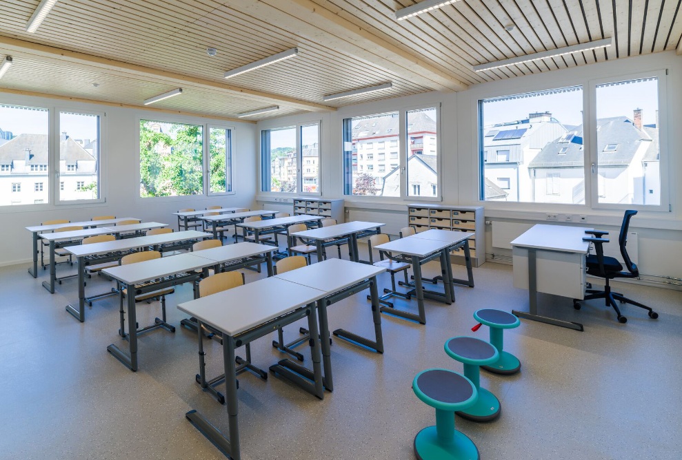 Interior view of one of the new classrooms at Ettelbrück primary school