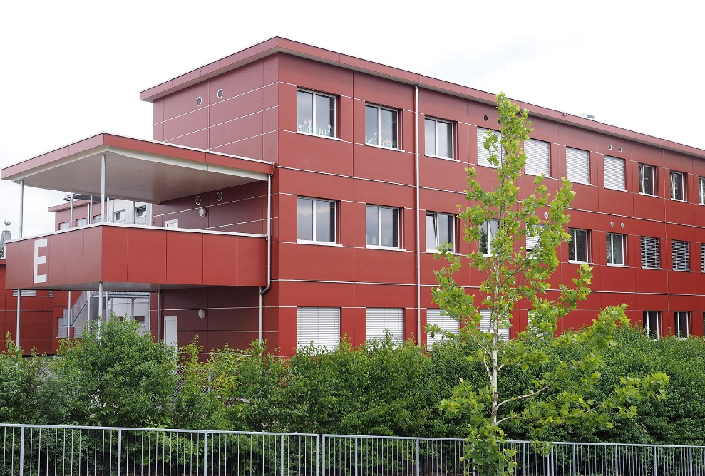 The various pavilions are not only used by school classes but also by the kindergarten.