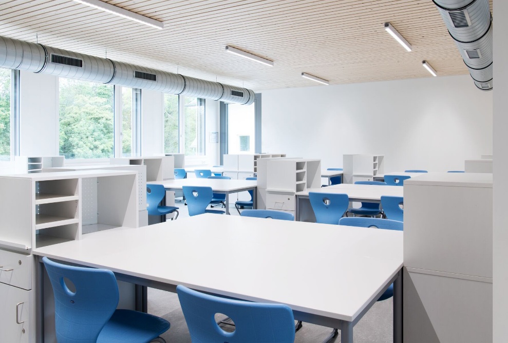 Schulzimmer der neuen Schule Mondorf von innen