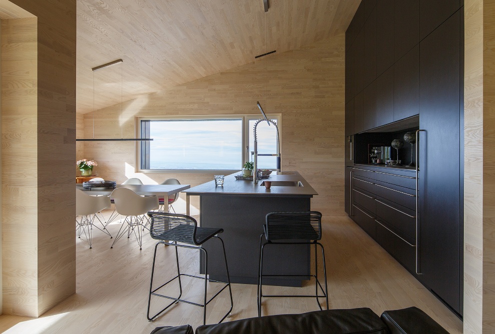 View of the kitchen in an apartment in the Vögelinsegg development